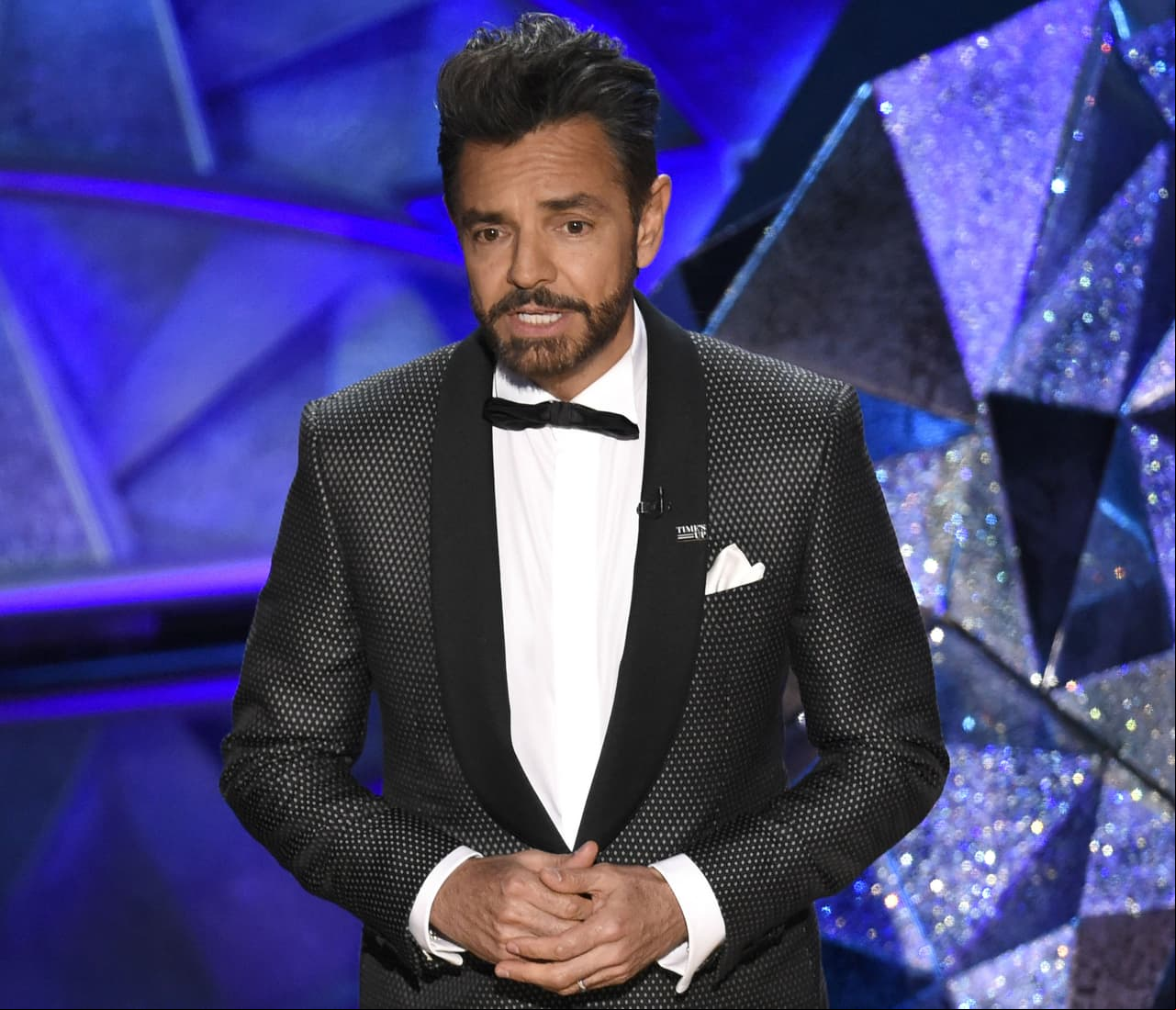 El actor mexicano Eugenio Derbez presenta el tema 'Recuérdame' en la entrega de los Premios Óscar
