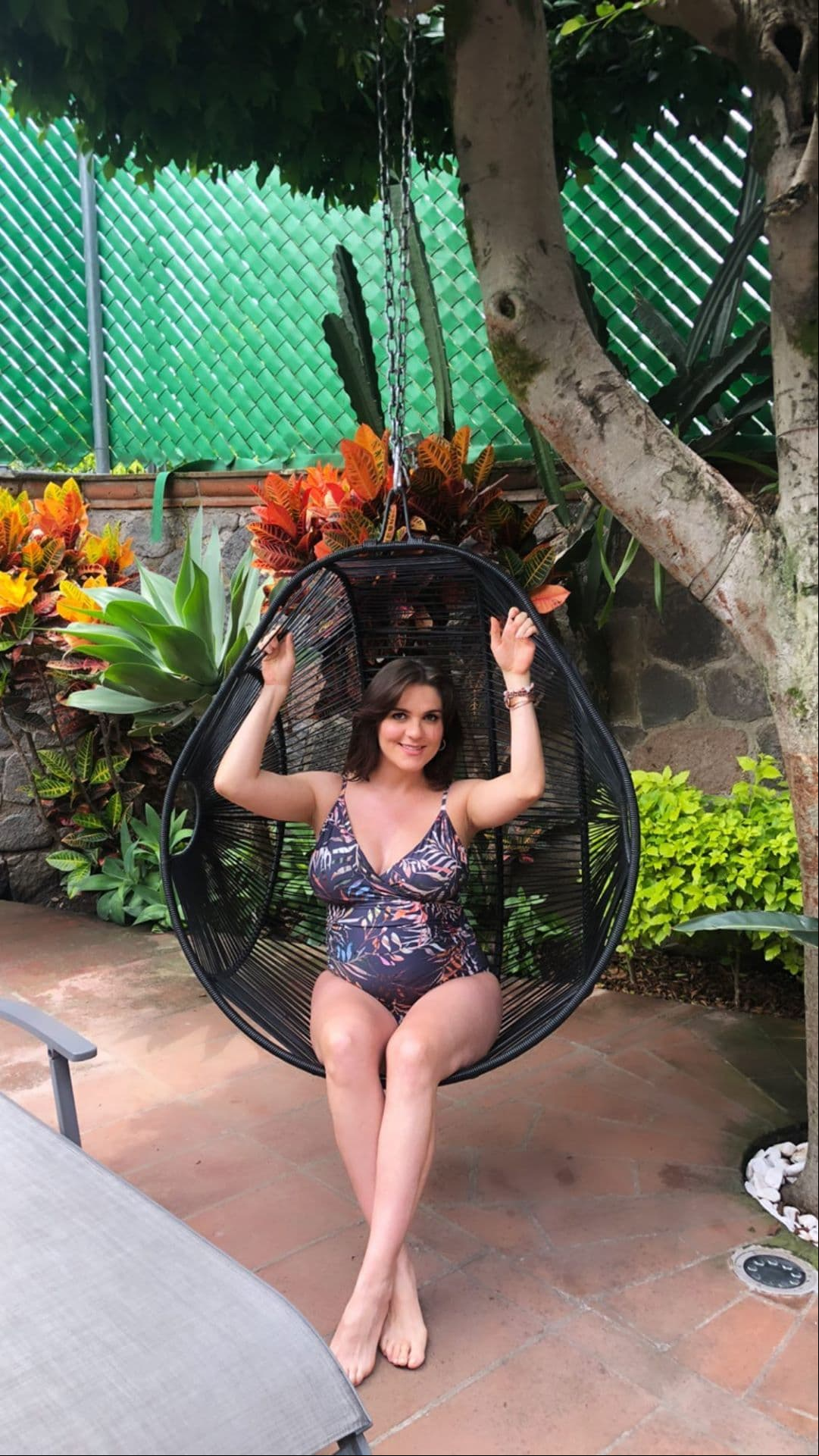 En una de sus publicaciones, la estrella de telenovelas como Rebelde y Like, la leyenda compartió la ilusión que le hace la inminente llegada de su primogénito. "Disfrutando de mis últimas vacaciones embarazada y de esta bonita panza. A menos de un mes para que nazca mi bebe. Emoción total".