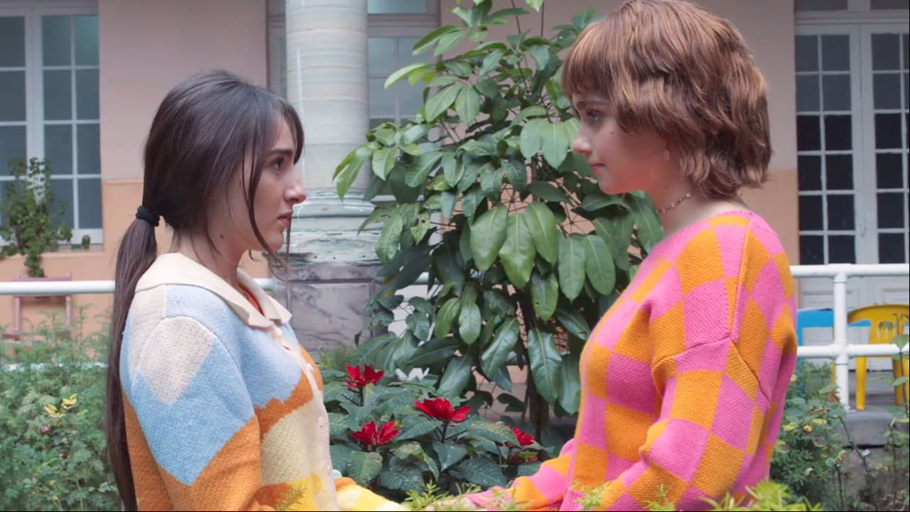 Brenda le pide a Sabrina esconderse de Dante