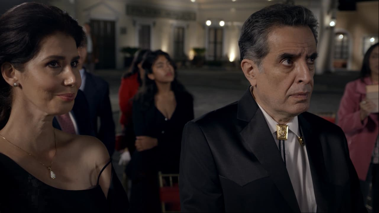 Los invitados, entre ellos el gobernador, no podían creer lo que estaba pasando.