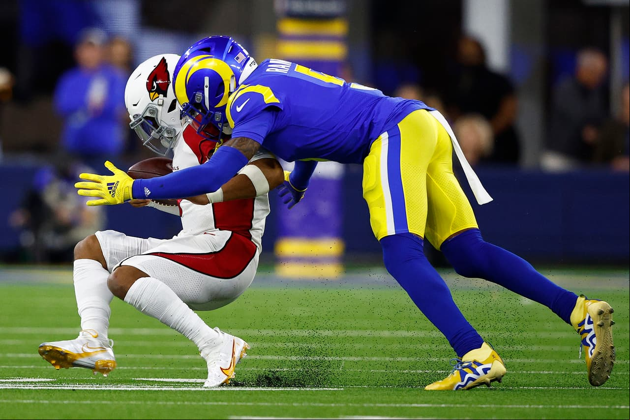 Los Ageles Rams fueron muy superiores a Arizona Cardinals en el último juego de la ronda de los comodines y avanzaron a la Ronda Divisional, donde se medirán a Tampa Bay Buccaneers.