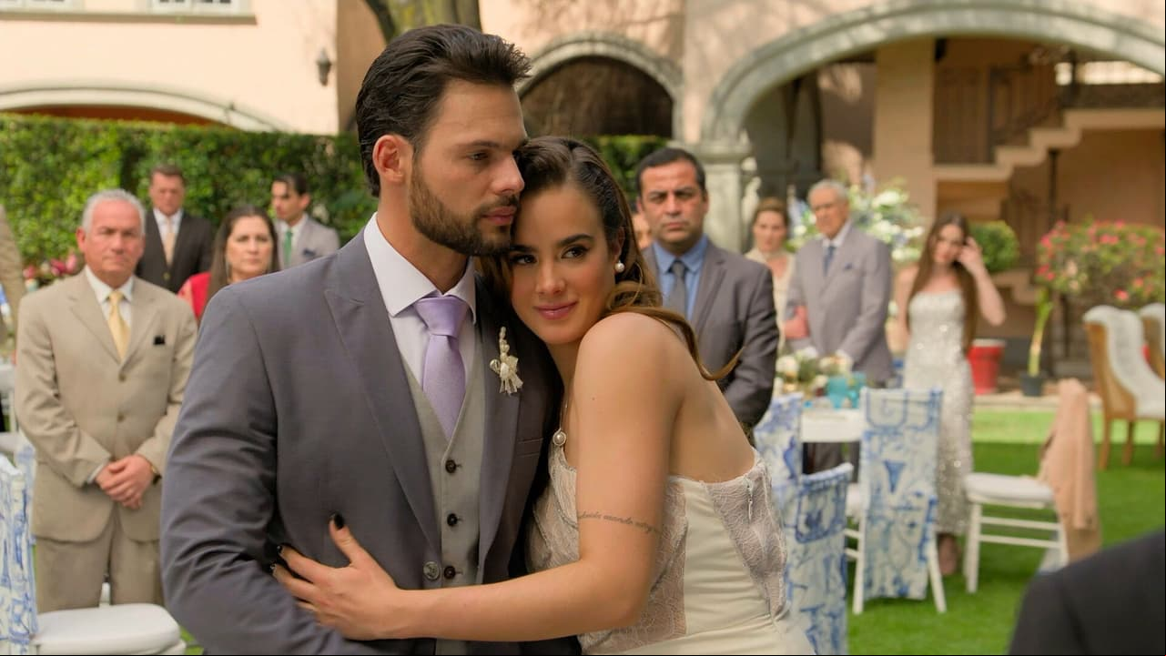 José Emilio y Rebeca se casan; Angelli la desenmascara frente a todos