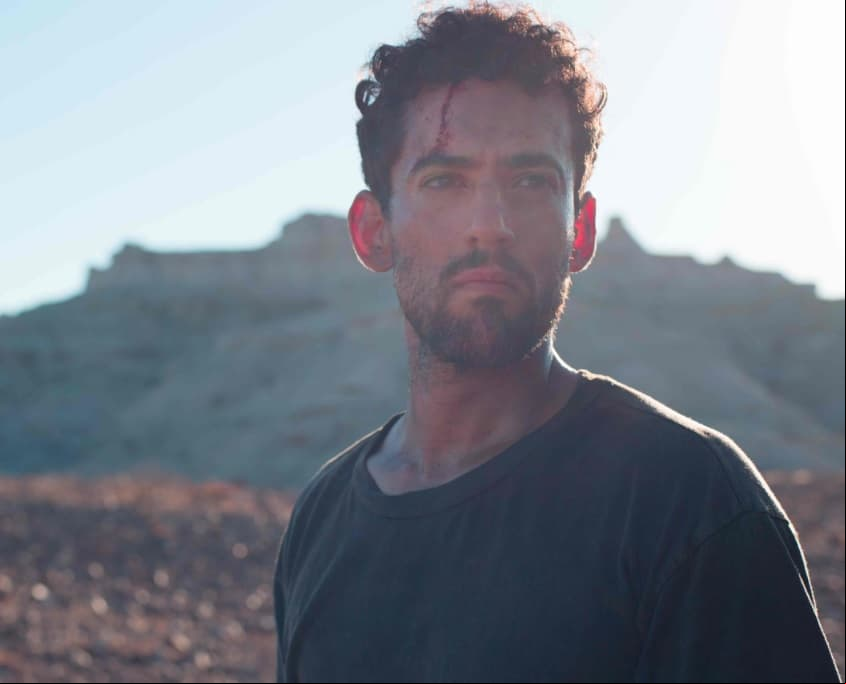 El papel extraterrestre de Luis Gerado Méndez en 'Camino a Marte'