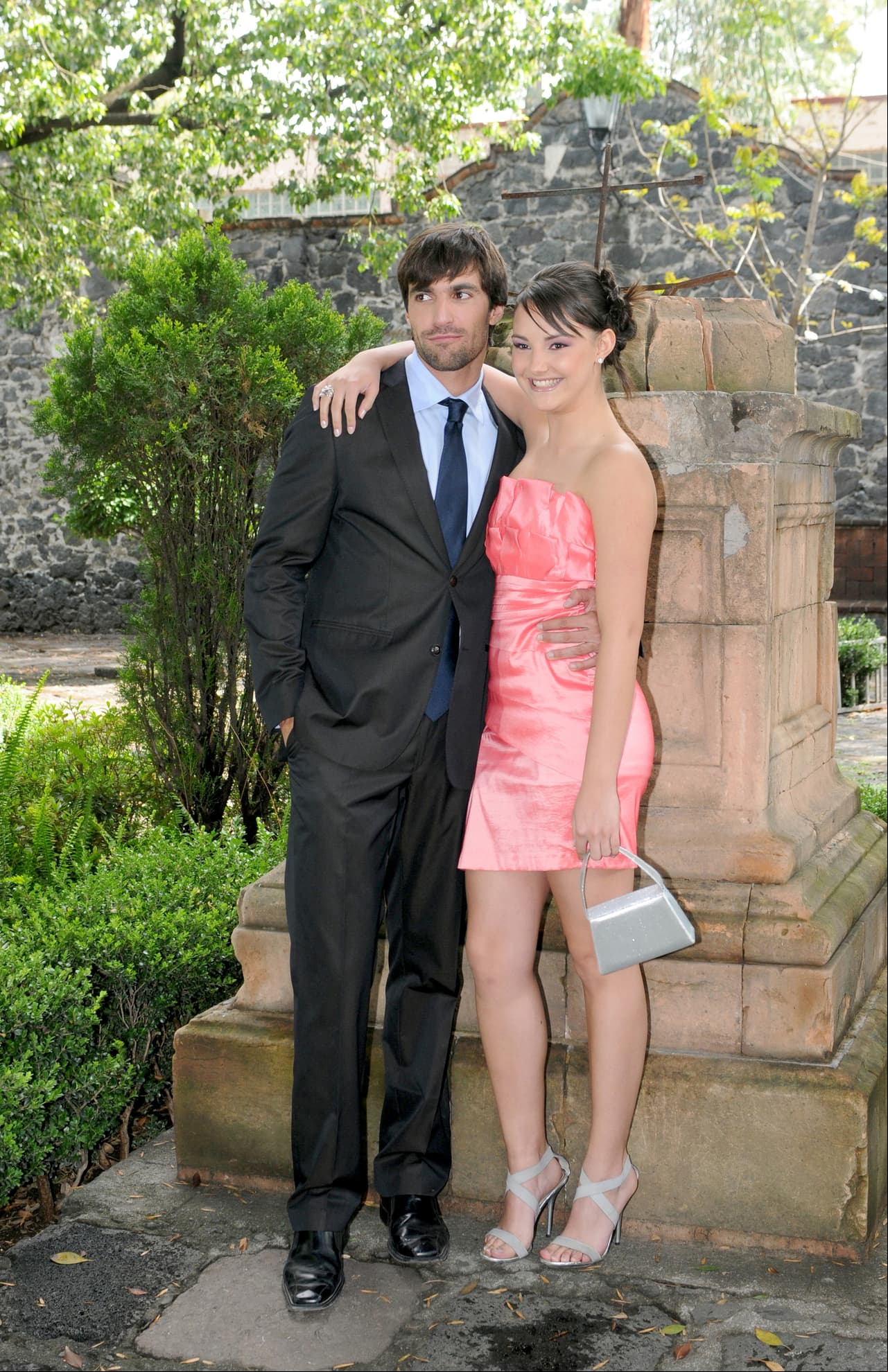 En 2008 formó parte del elenco del melodrama ‘Juro que te amo’ y en 2010 obtuvo el papel co-protagónico de ‘Niña de mi corazón’, en la que participó junto a Erik Elías y Paulina Goto. "La verdad estoy nervioso, ya había hecho novelas, pero nunca con un personaje así de importante, entonces pues sí se siente como más la presión", compartió el actor en entrevista al portal Tapatalk.com.