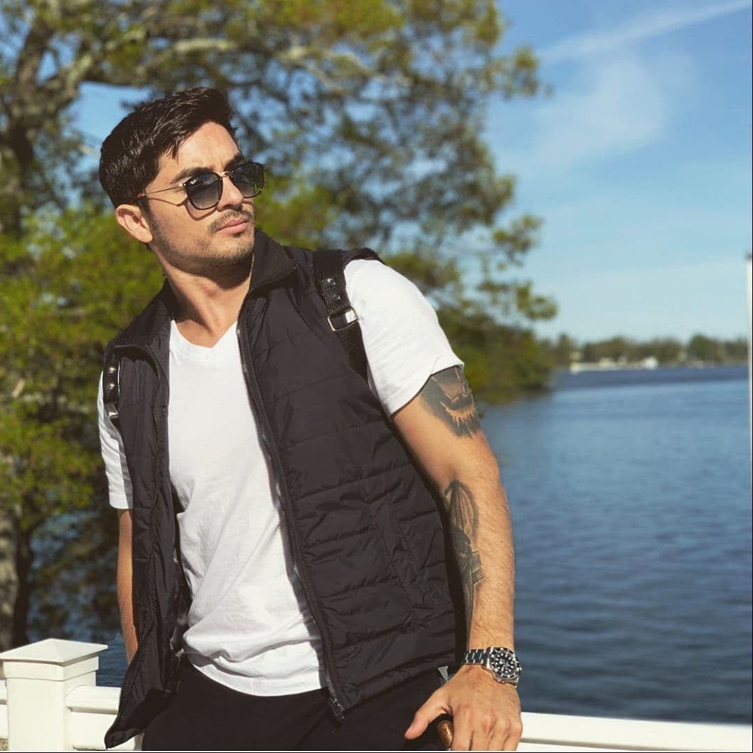 Desde entonces, Christian Estrada ha sido relacionado sentimentalmente con Alejandra Guzmán y aunque ha negado cualquier vínculo amoroso con la rockera, la cercanía que mantienen los ha puesto nuevamente en el ojo del huracán.