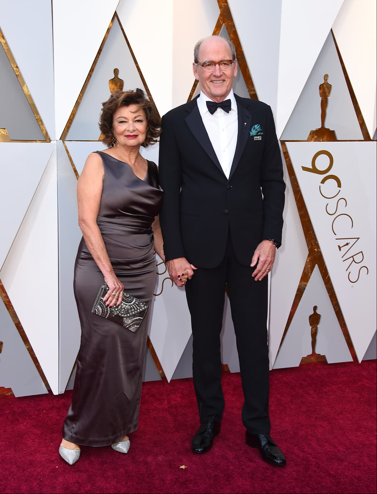 Richard Jenkins lució optimista en la alfombra roja ante su nominación por ‘Mejor actor de reparto’.