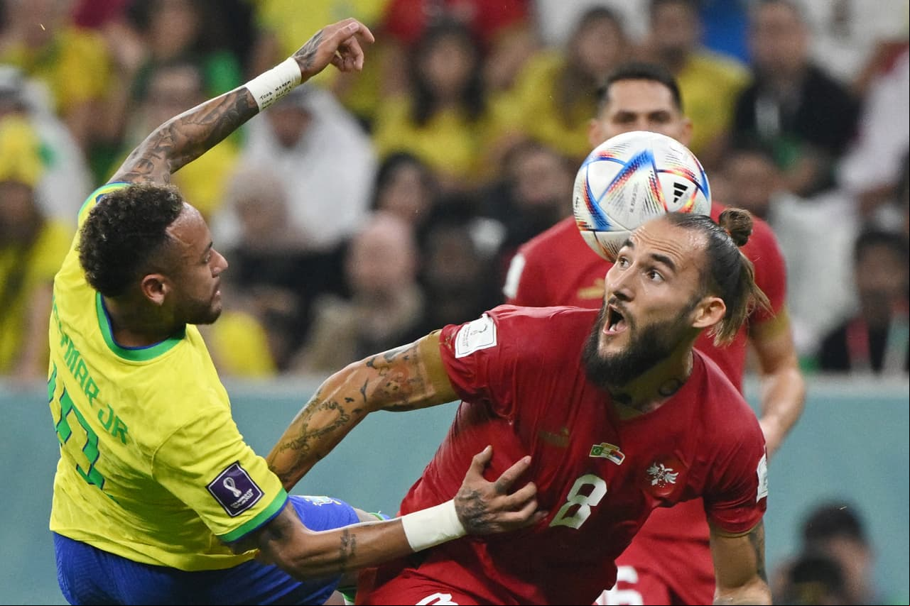 Brasil venció dos goles por cero a Serbia en su debut en La Copa del Mundo Qatar 2022 con la oportunidad de haber visto el mejor gol del Mundial de parte de Richarlison, en el mismo encuentro donde Neymar se fue lastimado y queda esperar saber si está lastimado o su salida fue sólo precaución.