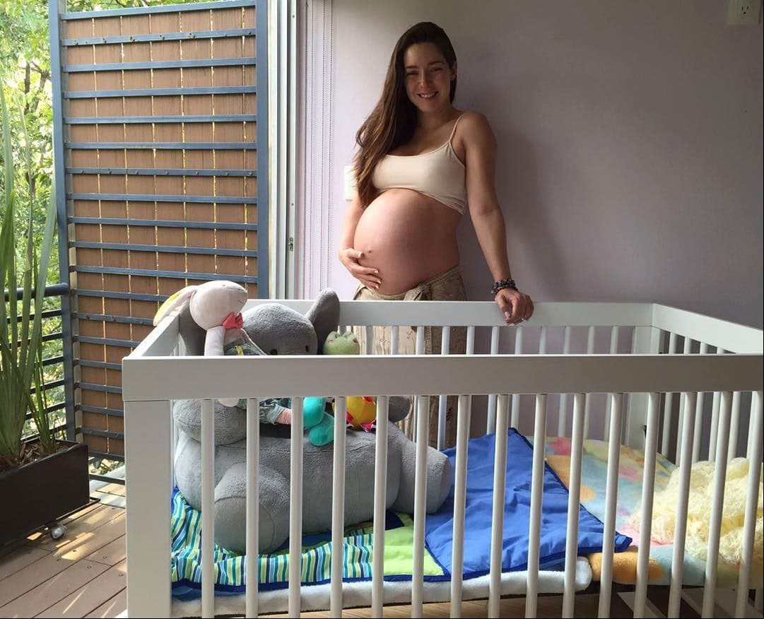 En mayo de 2016, Ariadne Díaz se convirtió en madre y un mes después compartió una imagen de lo mucho que había cambiado su cuerpo.