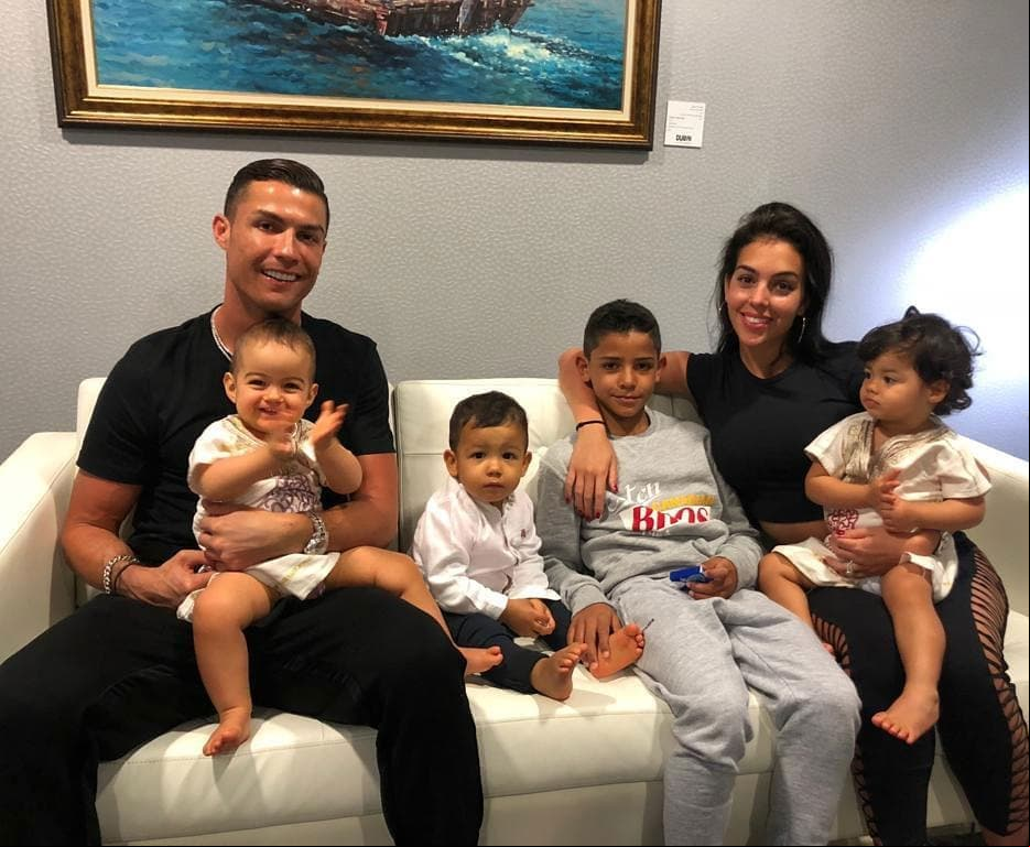 La modelo Georgina Rodríguez compartió en su cuenta de Instagram las imágenes de la fiesta de cumpleaños de sus mellizos Eva y Mateo.
