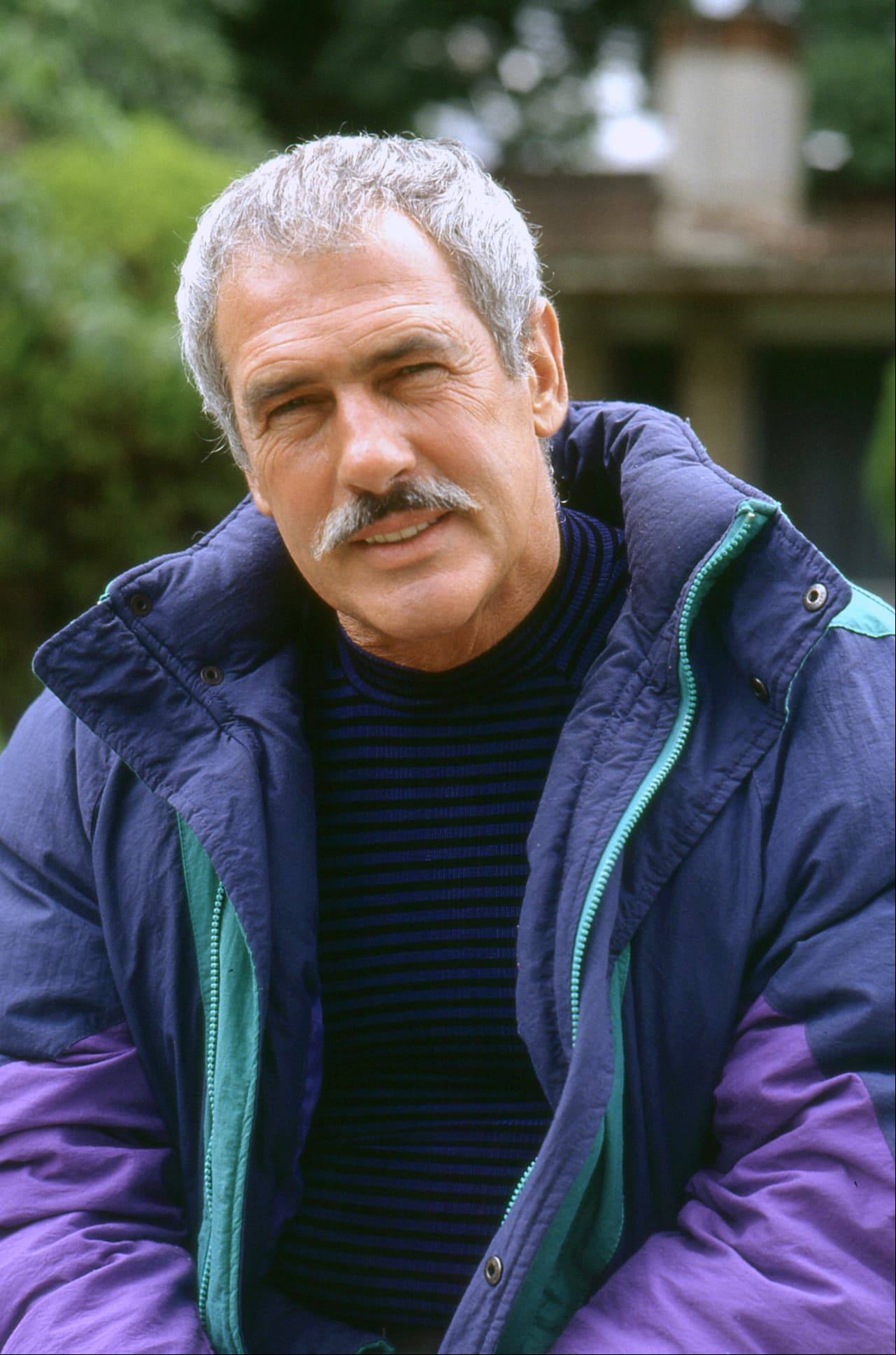 Andrés García es un actor naturalizado mexicano, sin embargo, nació el 24 de mayo en 1941 en Santo Domingo, República Dominicana. Su carrera como actor la inició en México a los 25 años y ha participado en más de 20 telenovelas y ha realizado más de 60 películas.