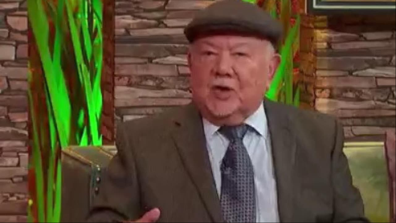 Sergio Corona confiesa que usaba ropa de Silvia Pinal para hacer shows en su casa