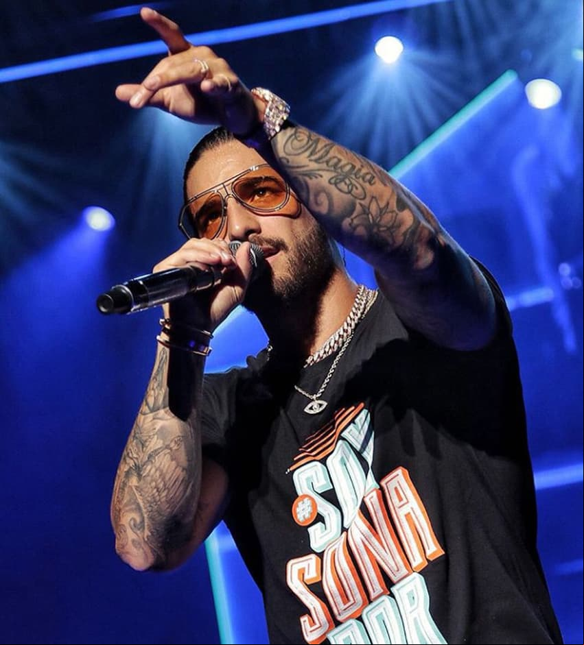 Maluma durante un concierto en Houston, Texas