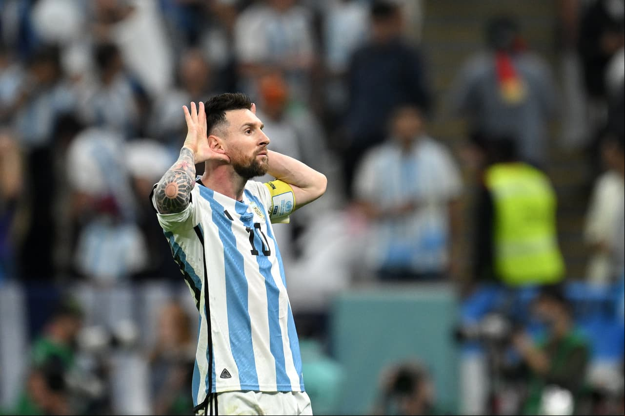 Argentina y Holanda se enfrentaron en tiempos extra y definieron en tanda de penaltis el pase a las semifinales donde la albiceleste consigue el boleto mientras que los Paises Bajos se convierten en el primer equipo que los pamperos eliminan en instancia de tiros de castigo.