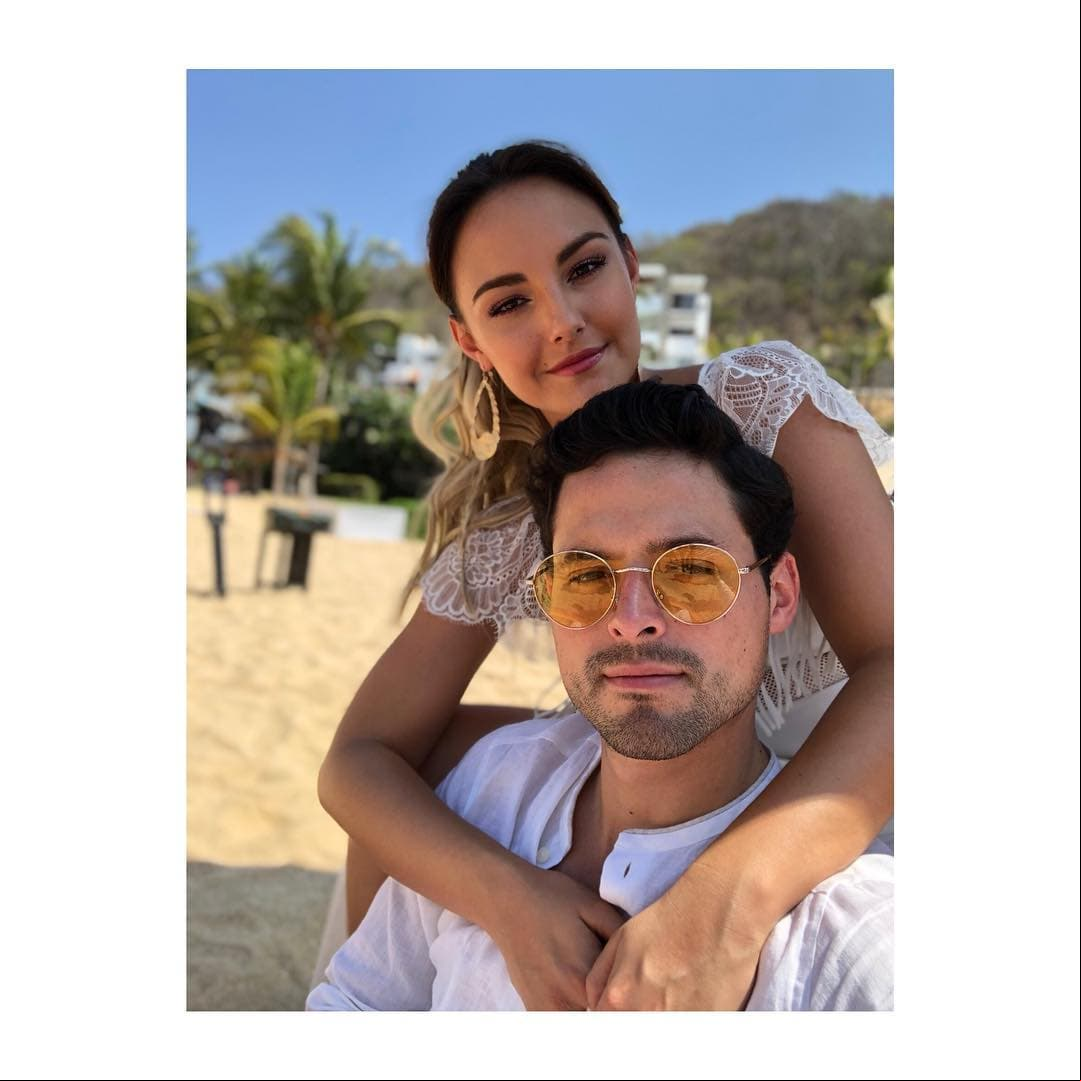 Jade Fraser también se despidió de su personaje 'Linda Córcega' con una foto junto a Gonzalo Vega Jr, quien da vida a 'Axel Legorreta'.