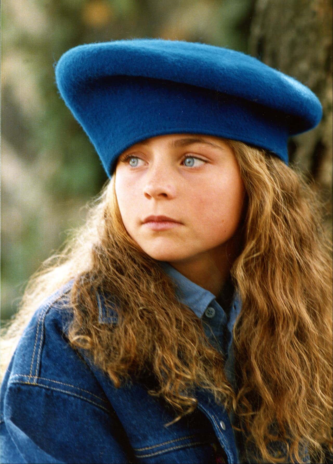 Ludwika Paleta dio vida a “Alejandra” una niña dulce y tierna que vive en una burbuja de cristal. Tras los conflictos entre sus padres, la joven huye de casa y emprende una serie de aventuras junto a “Daniel” y “don Joaquín”.