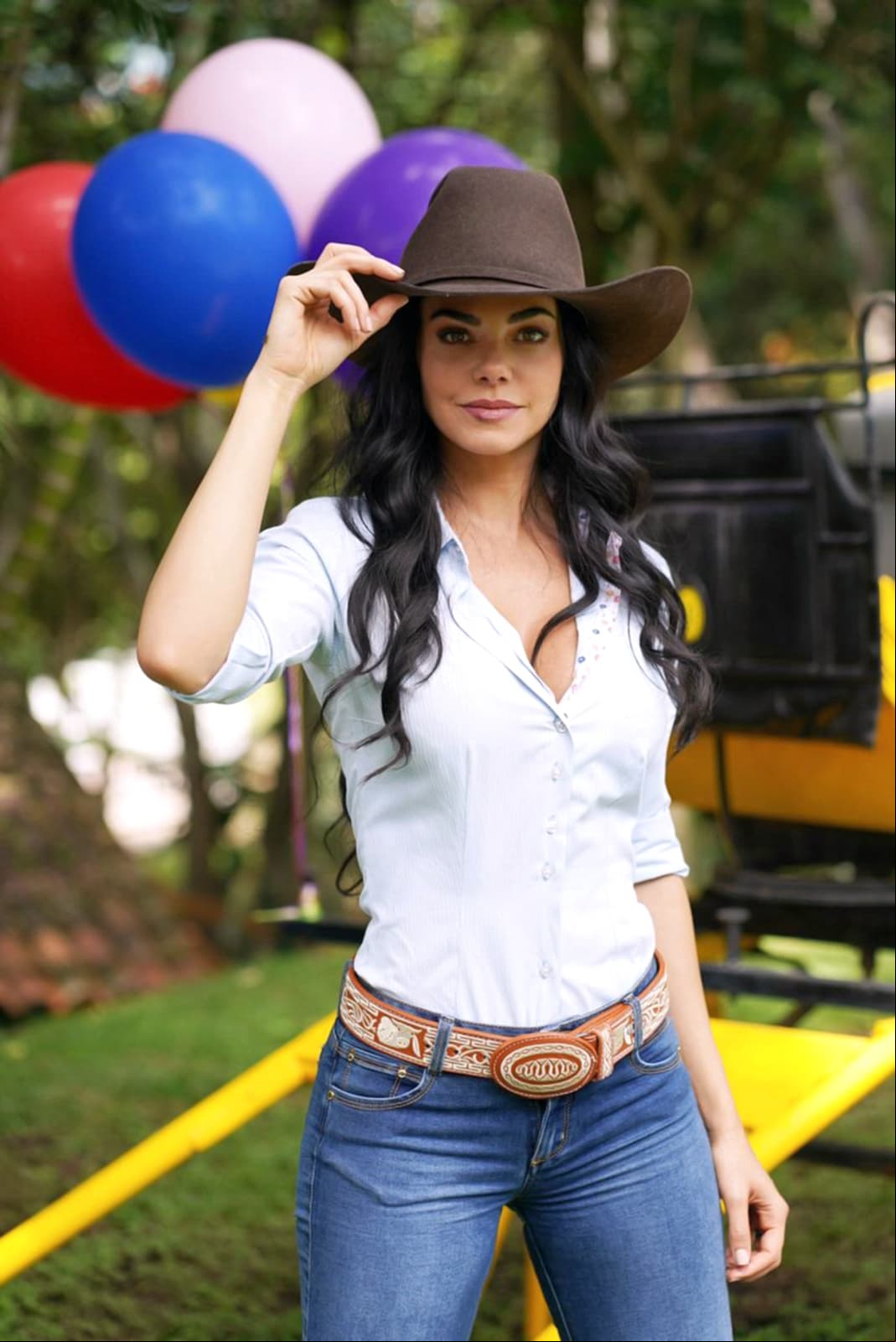 Piloto, doctora y ahora La desalmada: esta es la carrera de Livia Brito en las novelas