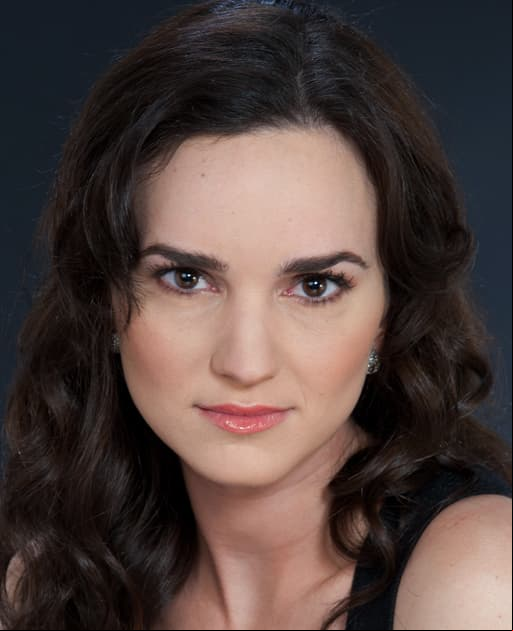 Claudia Torres