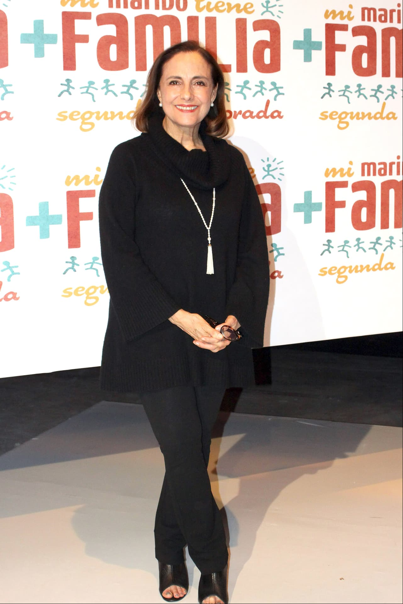 Tras aparecer en ‘Cuna de lobos’, la carrera de Diana creció y participó en más de 15 telenovelas, destacando su trabajo en ‘Mi marido tiene familia’ (2017-2019), ‘Quiero Amarte’ (2013), ‘El derecho de nacer’ (2001) y ‘El privilegio de amar’ (1998-1999).