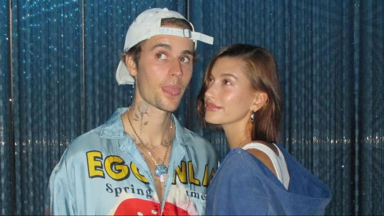 Justin Bieber protagoniza un momento de película con romántica serenata para su esposa
