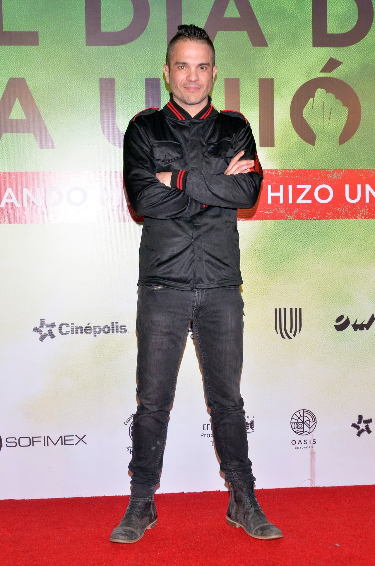 Kuno Becker fue uno de los más emocionados por la producción