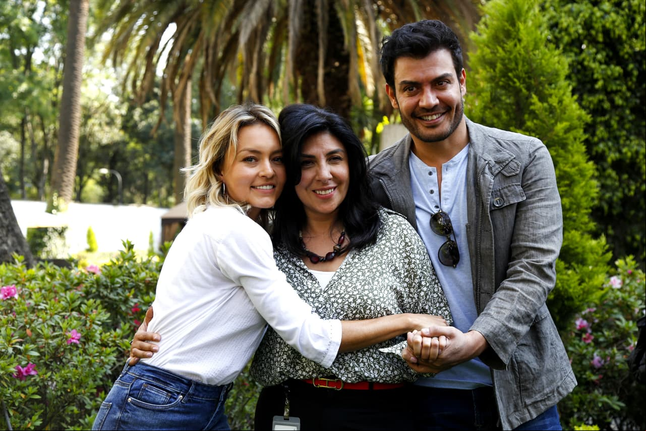 Tras casi un año alejada de las telenovelas, Angelique Boyer se prepara para su regreso a la televisión de la mano de Giselle González. La actriz ya se encuentra en las grabaciones de 'Imperio de mentiras', la cual estelarizará junto a Andrés Palacios.