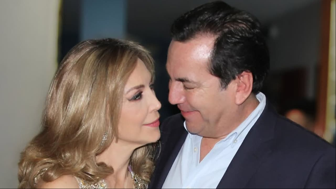 ¿Cuánto tiempo duró la relación de Laura Flores y Lalo Salazar?