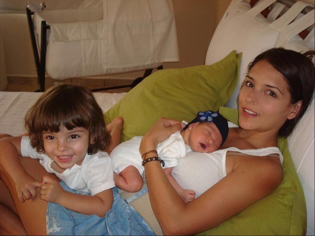 Grettel Valdez, actriz goza de la compañía de Pau y Santino