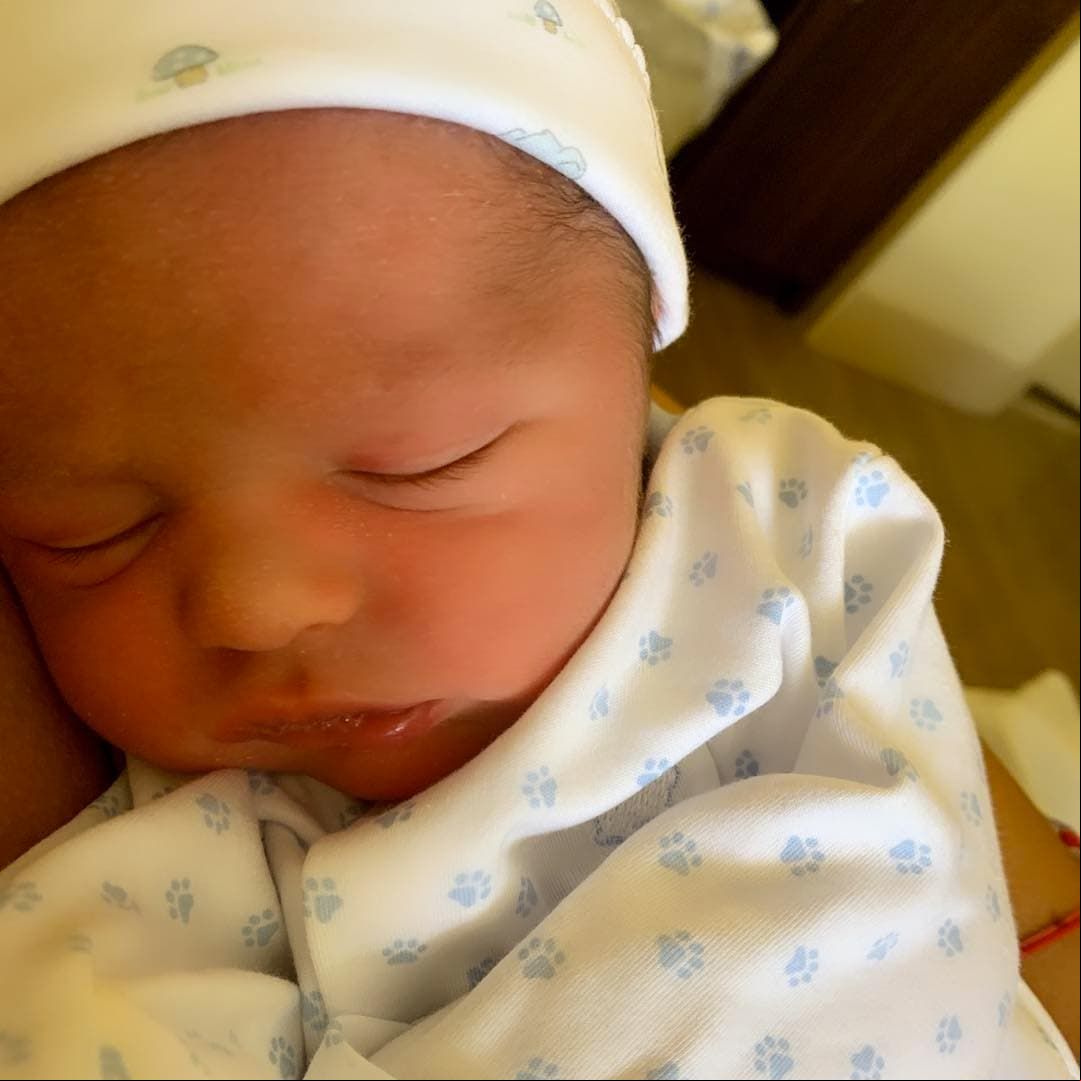 Fue el 24 de abril de 2019 que Odalys compartió en su cuenta de Instagram la primera imagen de Rocco, presentándolo a sus seguidores.