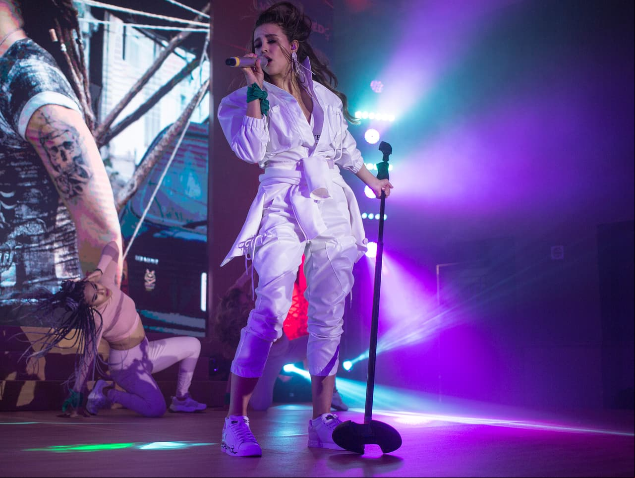 ¡'Rompe', canción de Paulina Goto, supera los 3 millones de visitas en YouTube!