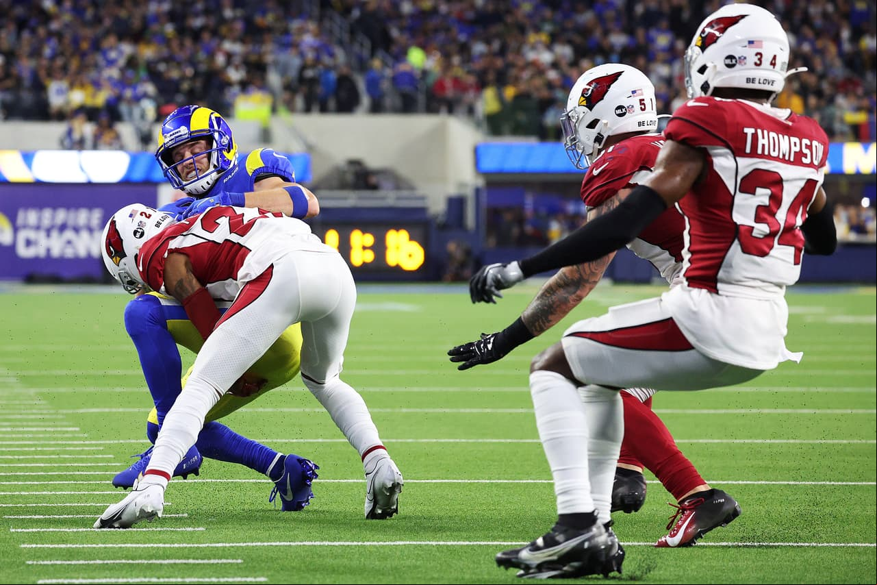 Los Ageles Rams fueron muy superiores a Arizona Cardinals en el último juego de la ronda de los comodines y avanzaron a la Ronda Divisional, donde se medirán a Tampa Bay Buccaneers.