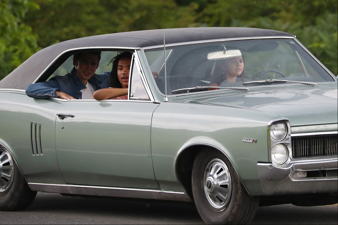 Gomez toma el volante como toda una profesional (FOTO: The Grosby Group)