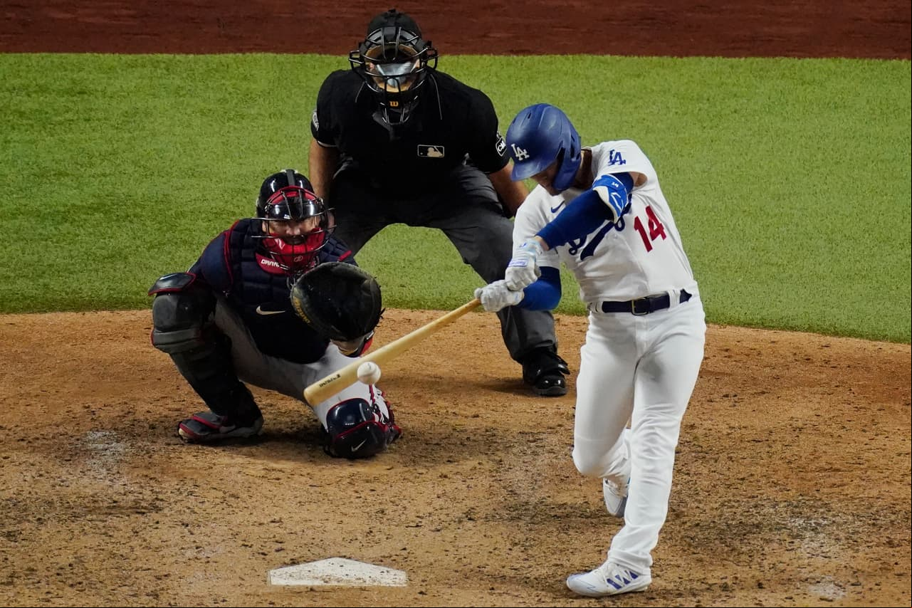 Atlanta vuelve a dejar ir una ventaja 3-1 y termina perdiendo el juego más importante de la serie 3-4 frente a Los Angeles Dodgers.