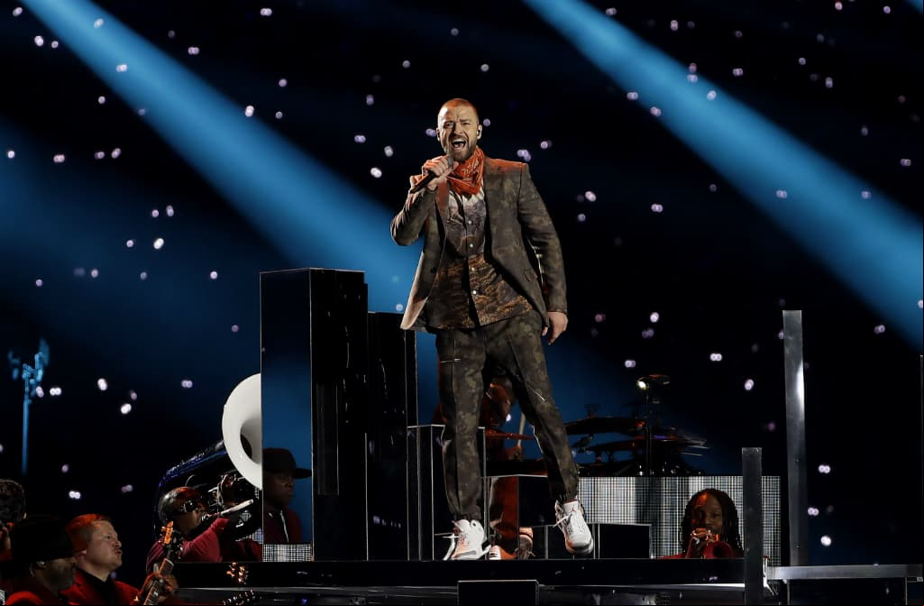 Con un espectáculo muy familiar, Justin TImberlake se presentó en el U.S. Bank Stadium de Minneapolis