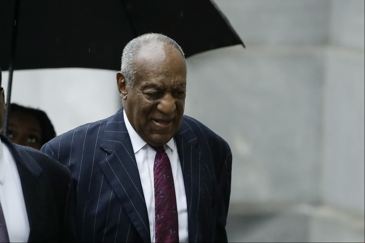 Ennis Cosby, de 28 años, hijo del actor Bill Cosby, fue asesinado a tiros en 1997 cerca de Los Ángeles, lugar en el que se había bajado para reparar una llanta.