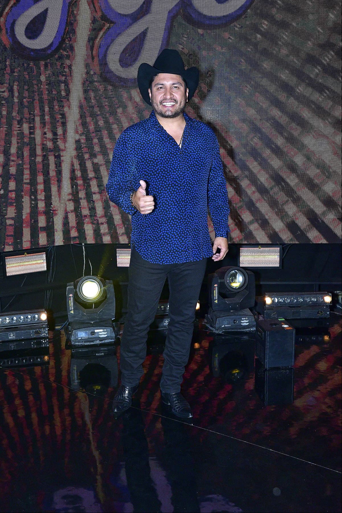 Julión Álvarez comparte cómo la fama ha afectado a sus hijas