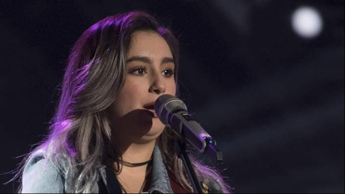 Erika se adueña del escenario de La voz... México