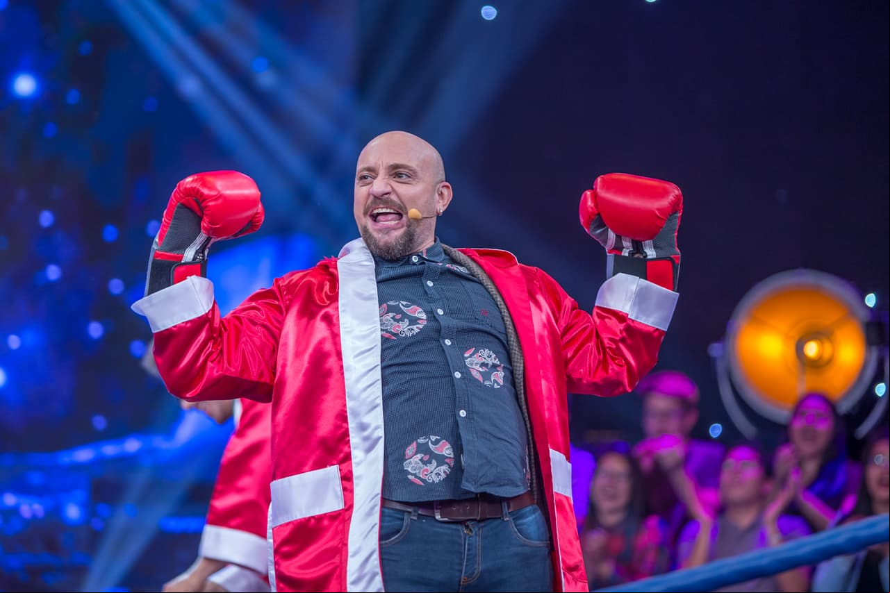 También es parte del elenco de 'Me caigo de risa'.