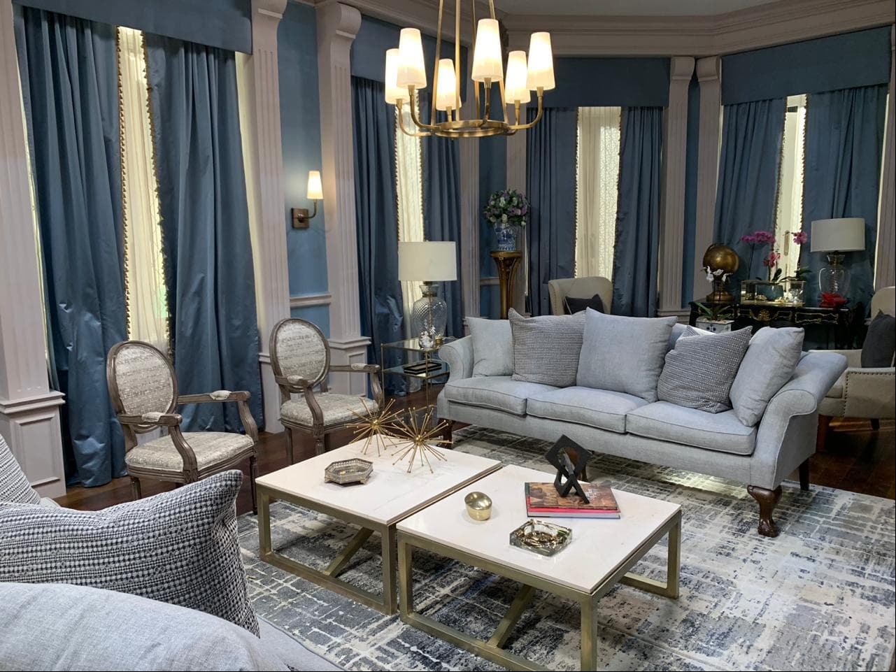 La construcción de esta casa presidencial tomó cerca de cinco semanas, de acuerdo con TVyNovelas.