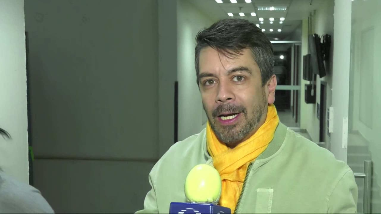 Carlos Espejel regresa a Televisa tras 14 años de ausencia para protagonizar ‘Tic tac toc: El Reencuentro’