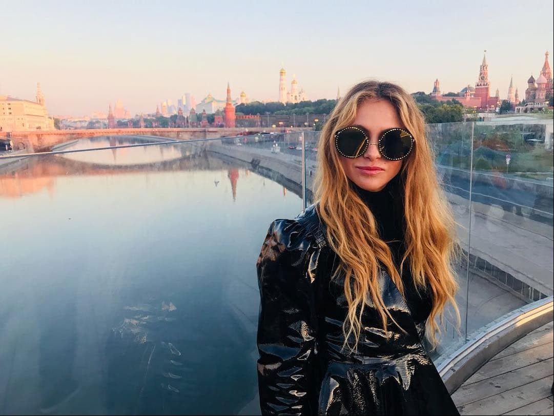 Paulina Rubio revela portada de nuevo disco y anuncia fecha de lanzamiento