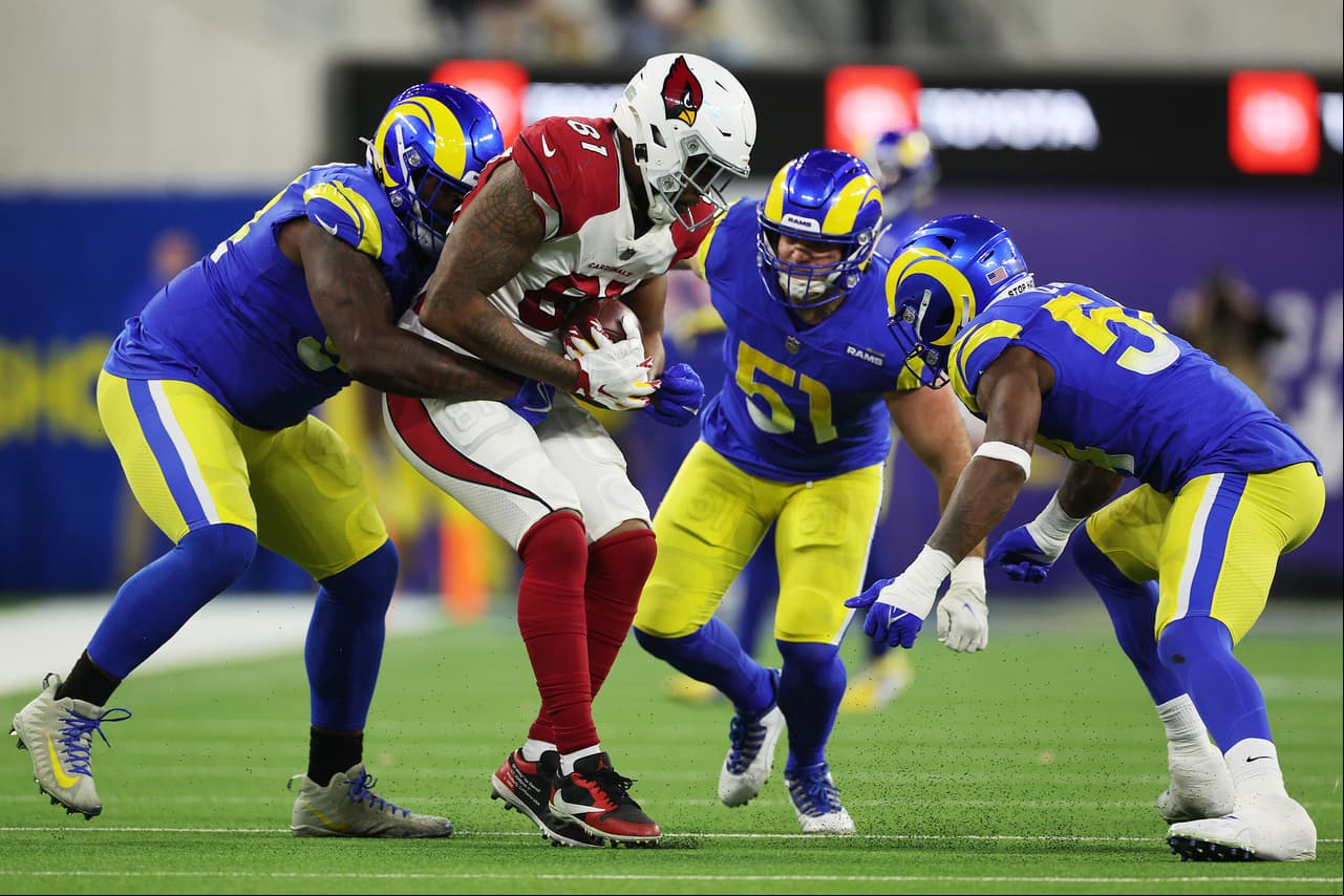 Los Ageles Rams fueron muy superiores a Arizona Cardinals en el último juego de la ronda de los comodines y avanzaron a la Ronda Divisional, donde se medirán a Tampa Bay Buccaneers.