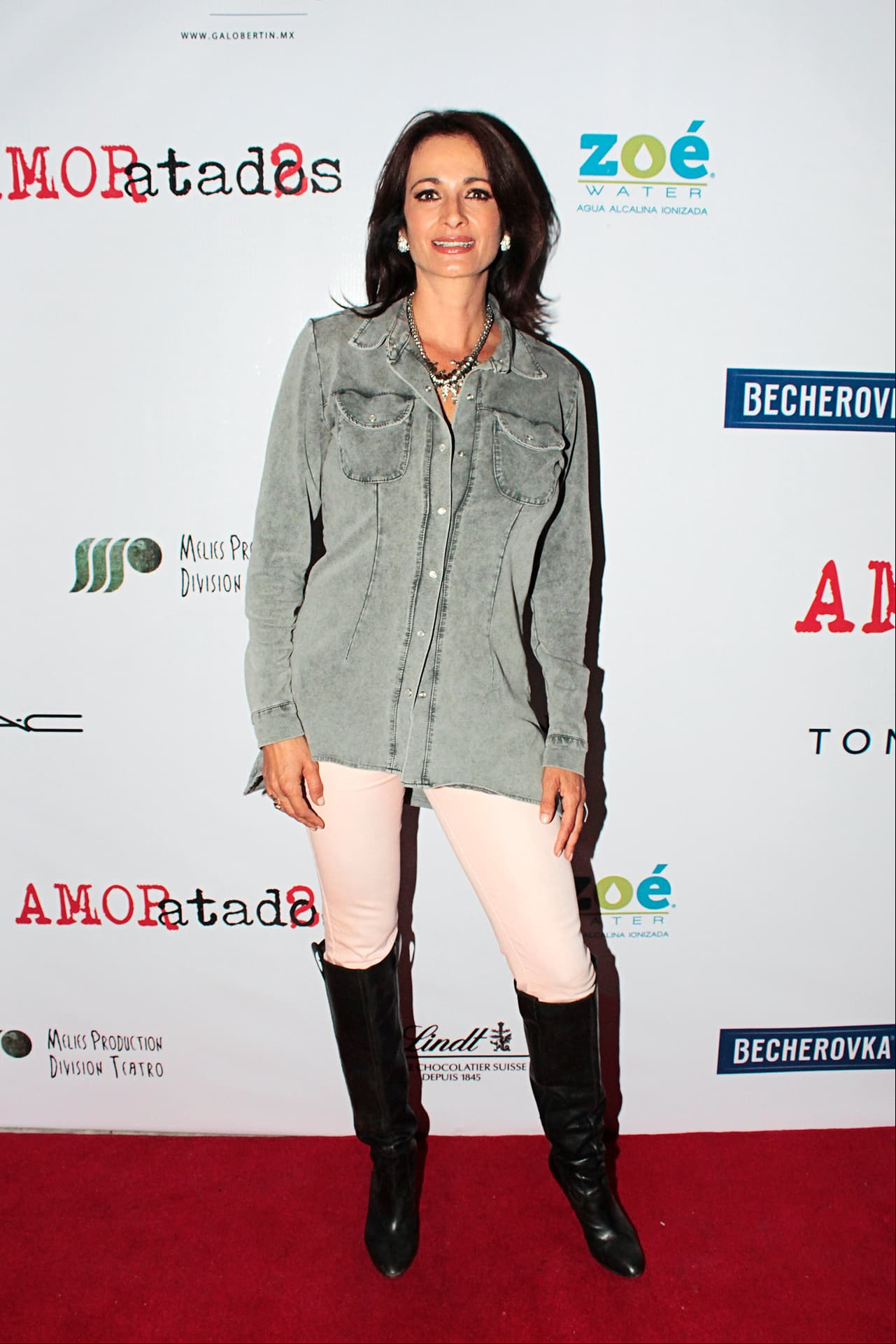Posteriormente, la actriz fue parte del elenco de ‘Soy tu Dueña’, telenovela que se retransmitirá a partir del 17 de agosto por Las Estrellas. En esta producción compartió créditos con Lucero, Fernando Colunga y David Zepeda.