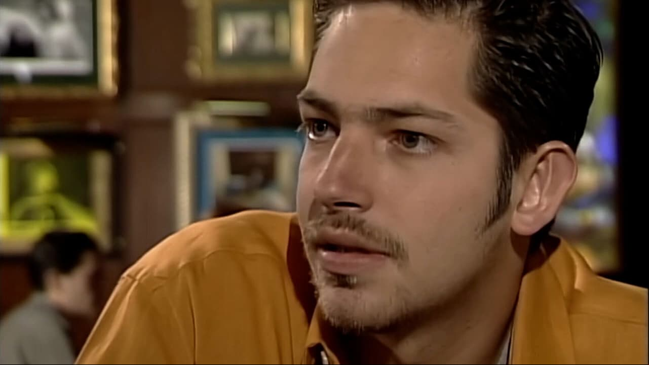 Gerardo se olvida de Lucía y le declara su amor a Ana