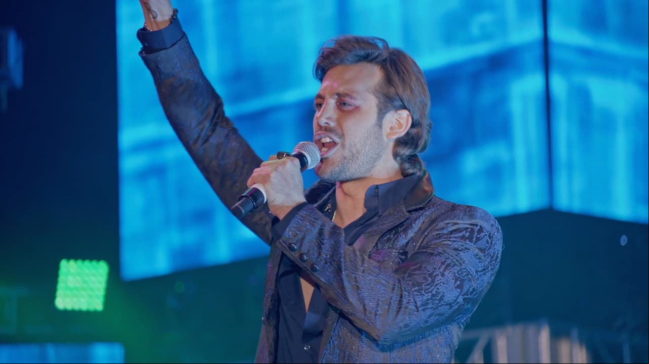 En entrevista exclusiva para Las Estrellas, Lambda habló sobre la experiencia de estelarizar una historia en donde la música era lo más relevante: “Fue un papel que requirió muchísimo trabajo y atención. La parte de la coreografía fue complicada porque estábamos grabando de 7 a 7 todos los días, entonces era un extra el poder inyectarle energía suficiente para hacer los ensayos".