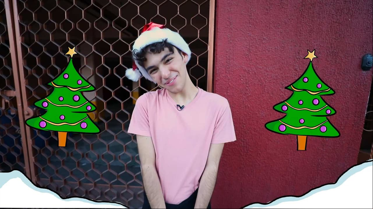 Joaquín Bondoni se le adelantó a Santa Claus y sale a repartir amor a sus fans