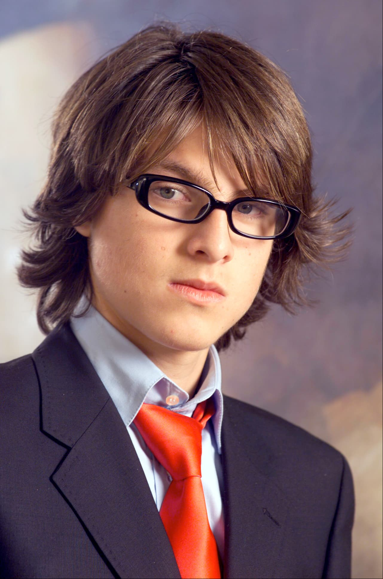 Eddy Vilard hizo su debut en las telenovelas con ‘Rebelde’, participando después en ‘Mujeres asesinas’, ‘Lola, érase una vez’, ‘Alma de hierro’, ‘Amor bravío’ y ‘Hasta el fin del mundo entre 2007 y 2015.