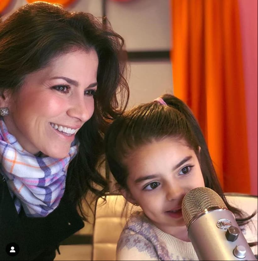 Para el cumpleaños 60 de Barbie, Eugenio, Alessandra y Aitana viajaron a Nueva York y los mejores momentos quedaron plasmados en las redes sociales de los intérpretes.