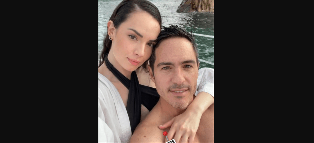 La primera aparición pública del actor y su nueva novia se dio este fin de semana, cuando ambos compartieron en sus cuentas de Instagram imágenes del romántico viaje que realizaron a las playas de Los Cabos.
