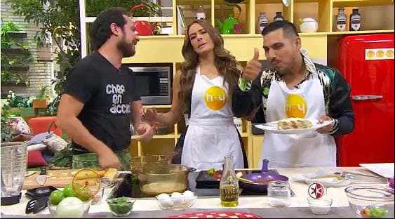 ¡El Chef Gibaja cocina papadzules con Espinoza Paz!