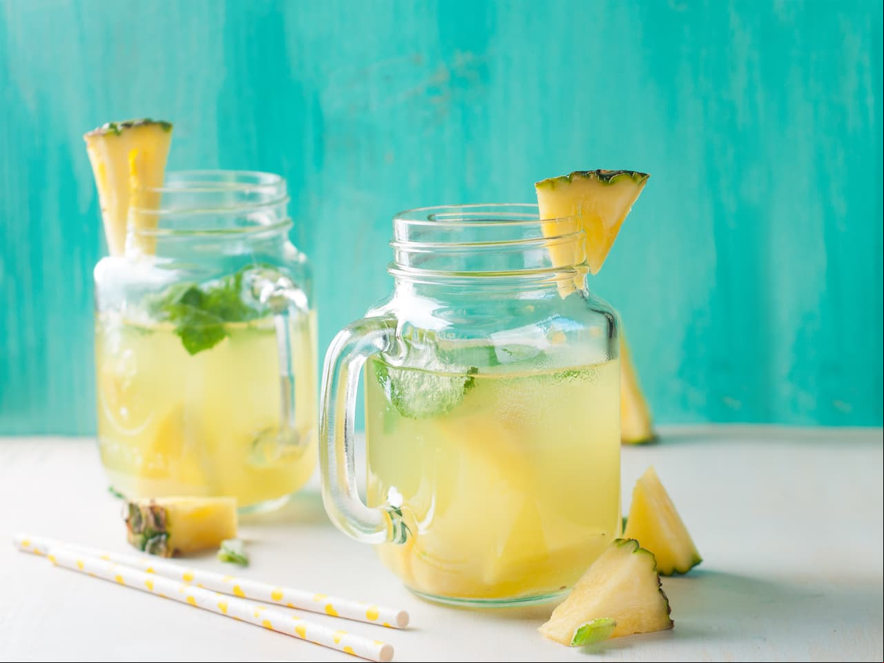 Agua de cáscara de piña, la bebida perfecta para bajar de peso